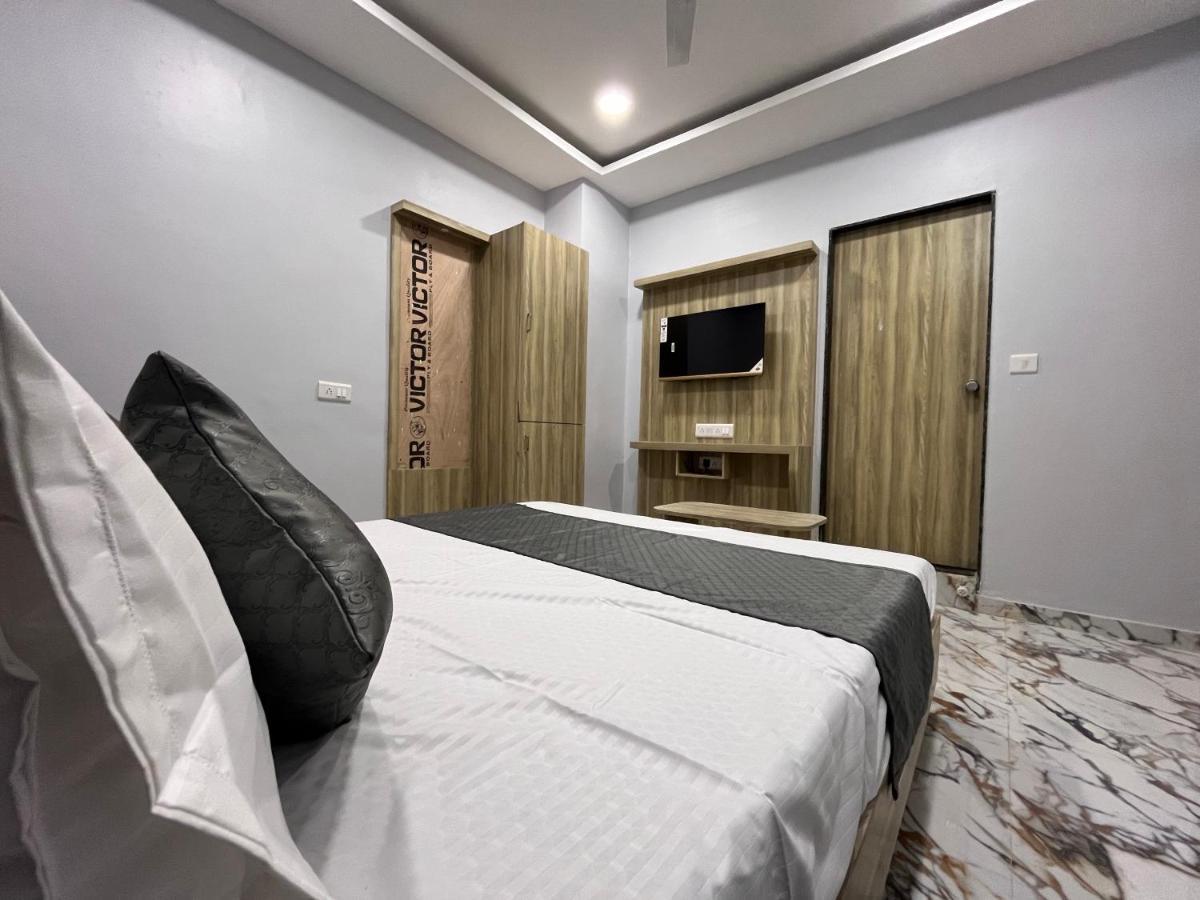 Hotel Krishna Ahmedabad Exterior foto